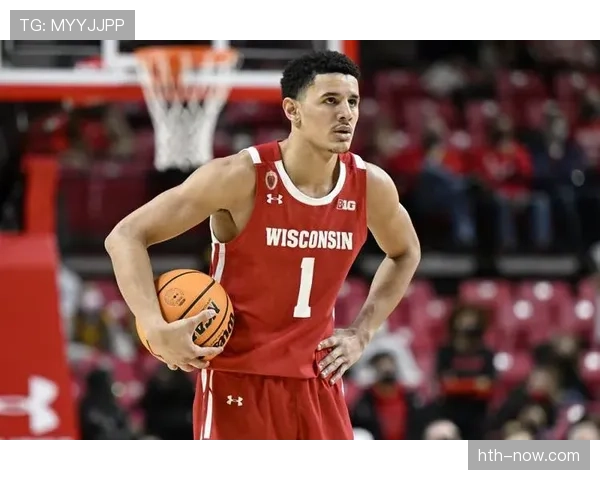 NCAA“疯狂三月”观察:大学球队的转换节奏与NBA趋势呈现趋同迹象 NCAA“疯狂三月”观察:大学球队的转换节奏与NBA趋势呈现趋同迹象